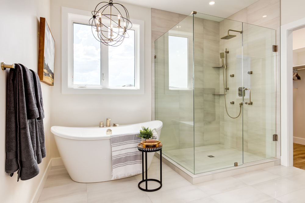 Dilworth Homes for Sale in Kelowna, Canada Shorerise